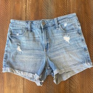 Women’s Hollister Distressed Denim Jean Shorts High Rise Midi 28